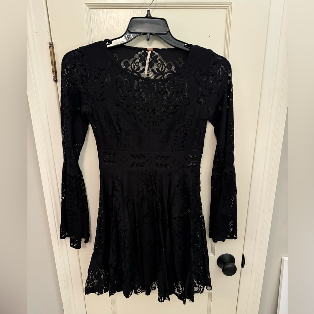 Free People 4 Dress Lace Black Lovers Festival Folk Short Bell Sleeve Bohemian